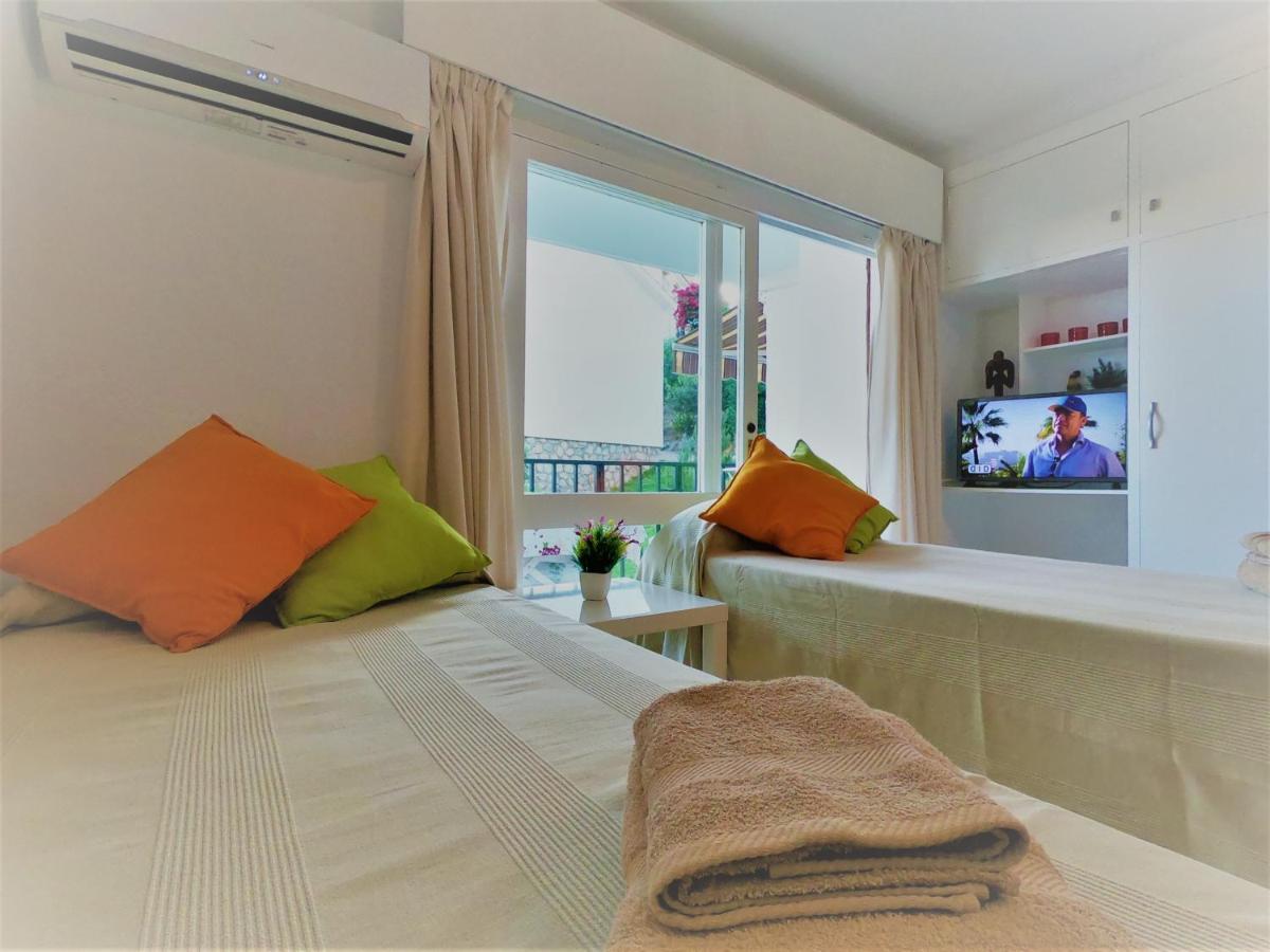 Ferienwohnung Studio With Access To The Garden. Open Pool. Beach Very Close. Wifi & Netflix Free Benalmádena Exterior foto